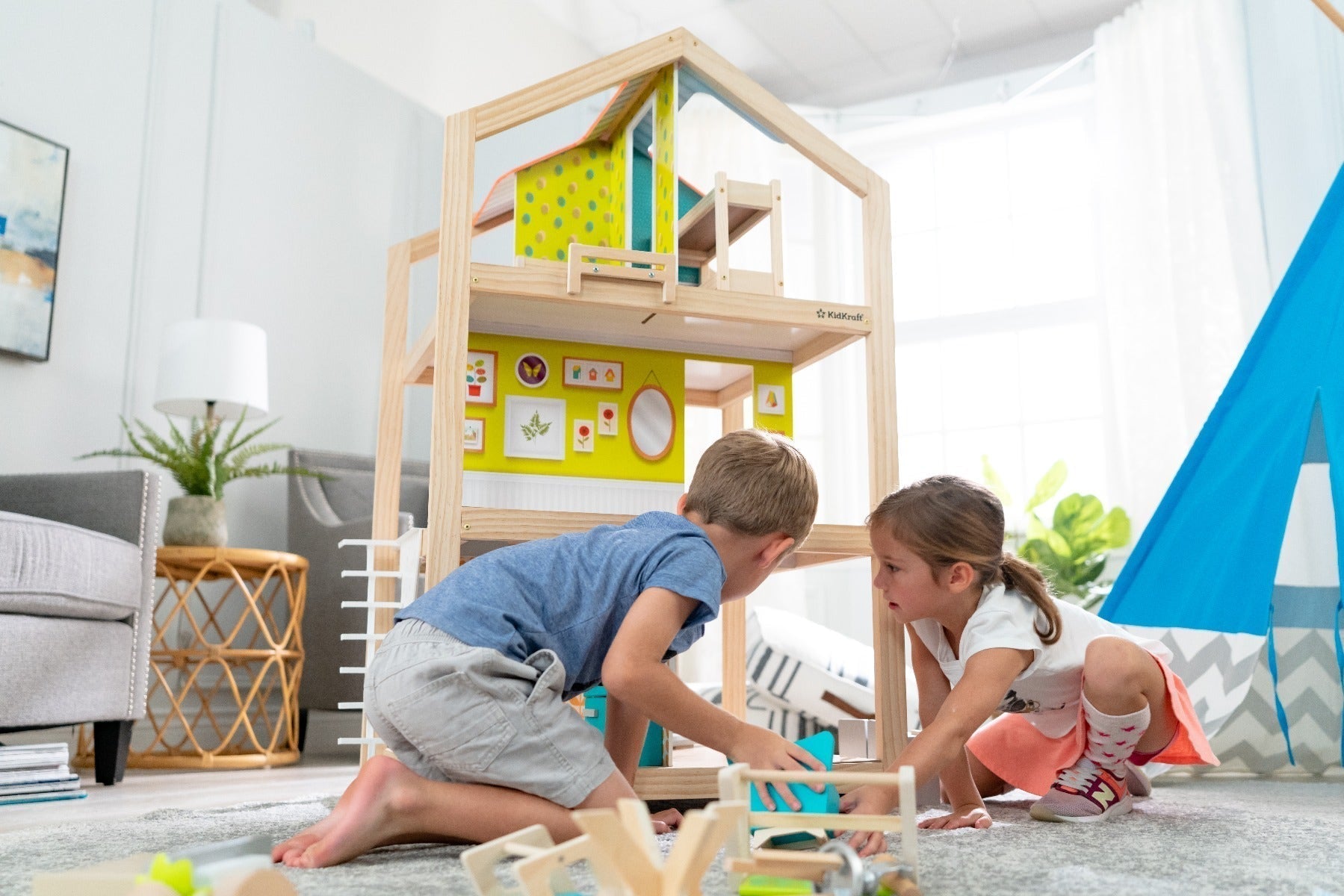 Step-by-step: How to clean wooden baby toys (routine and deeper clean)