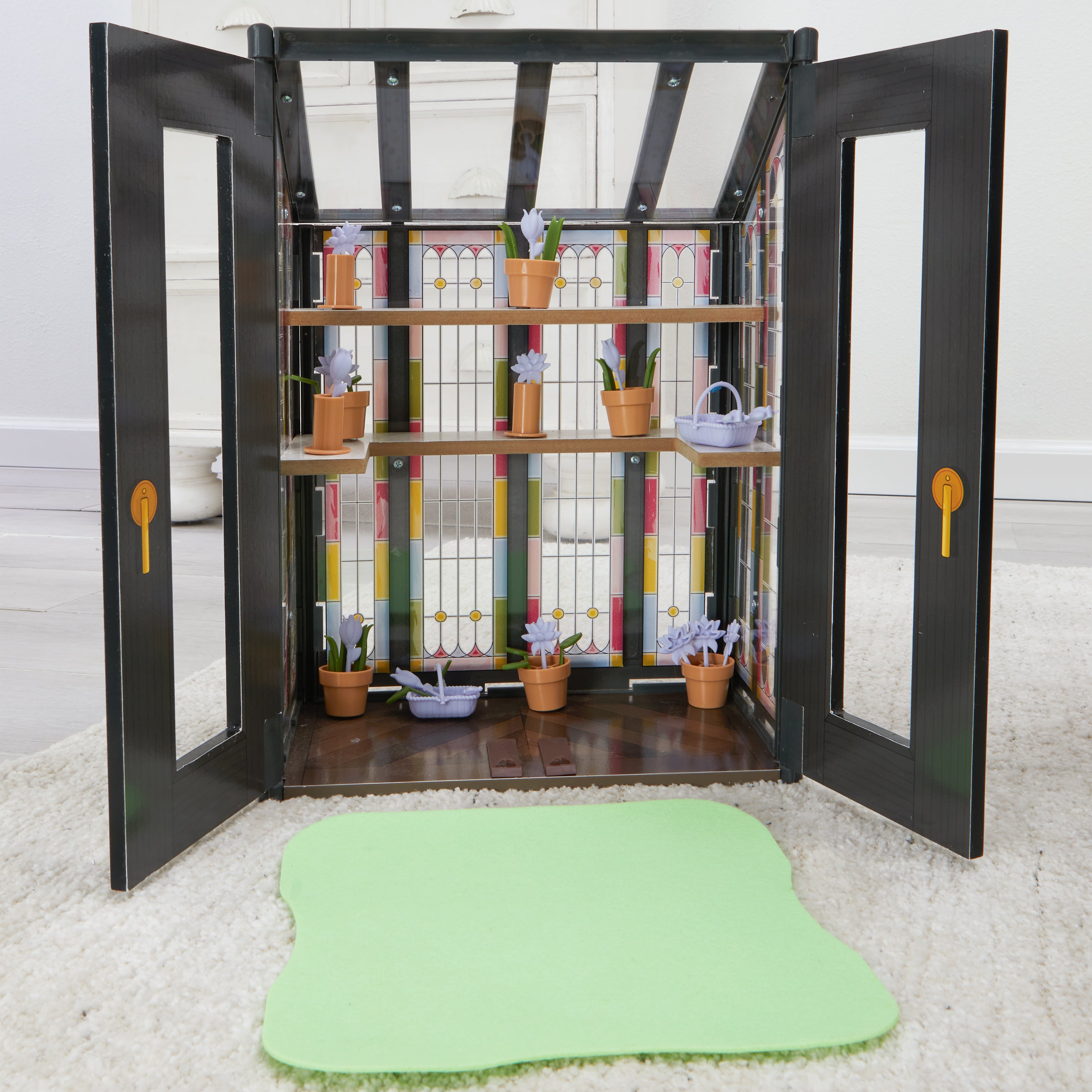 Lakeview Villa Dollhouse & Greenhouse