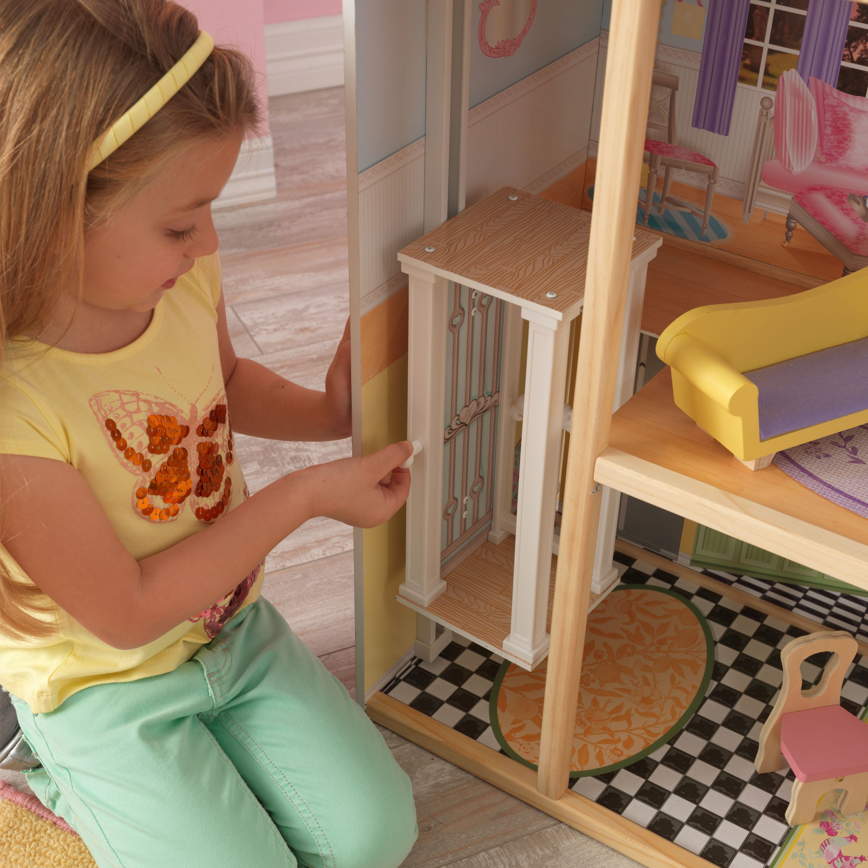 Kaylee Dollhouse
