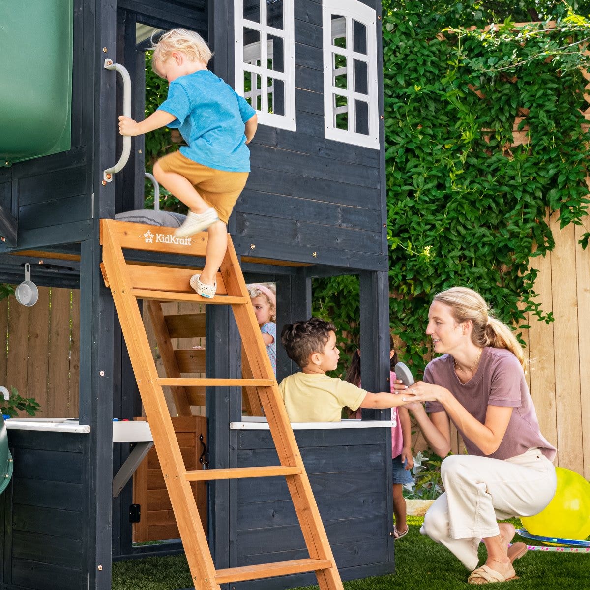 Cozy Escape Playhouse Navy