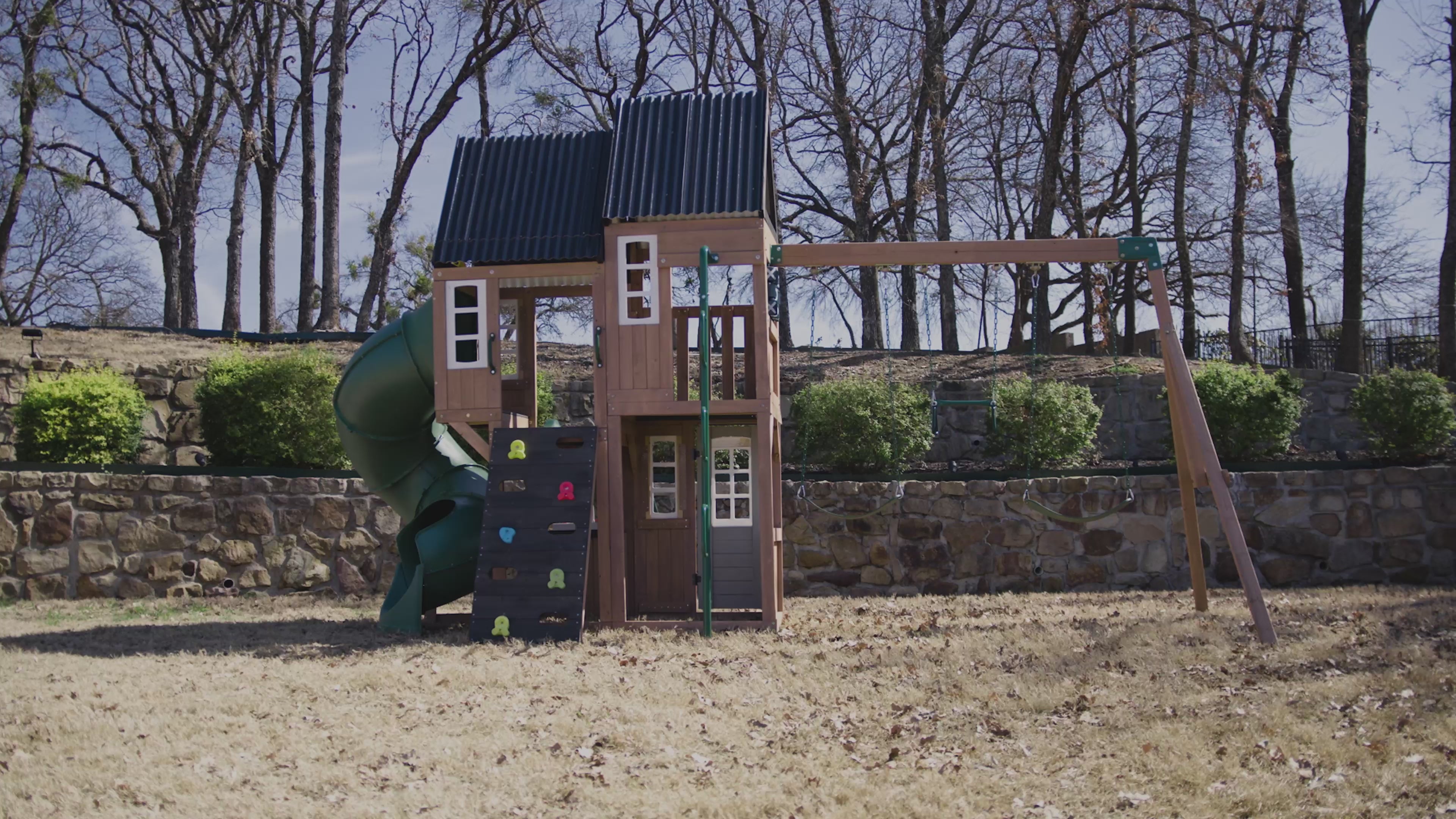 Acadia Manor Swing Set