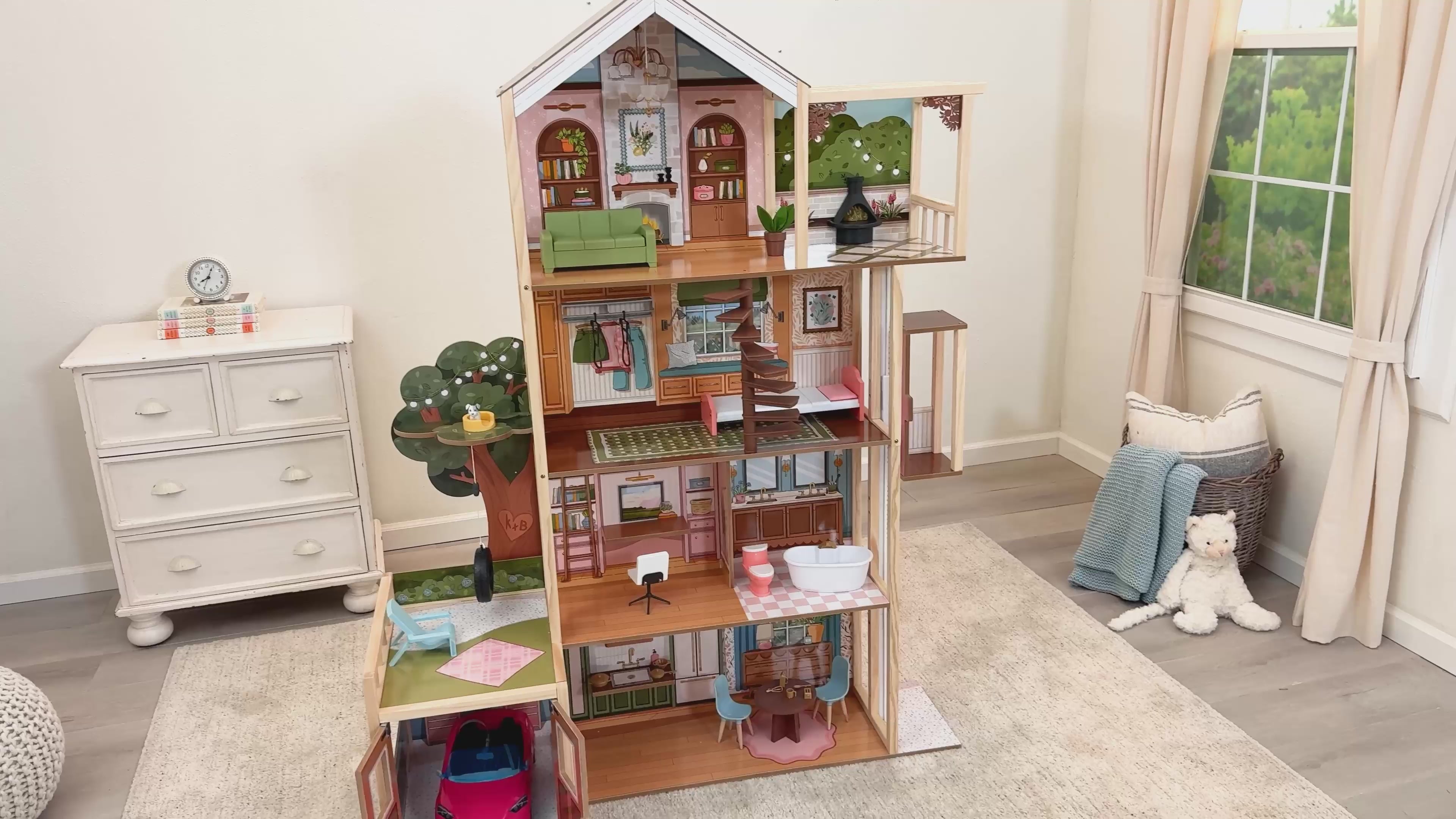 Garden Party Dollhouse & Car