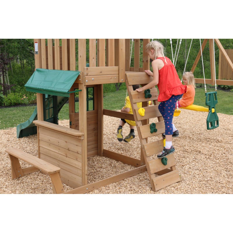 SPEND MORE TIME OUTDOORS: Surprise somebody with this awesome backyard playground! The Windale Climbing Outdoor playset is the perfect way for your kids and their friends to enjoy the summer weather