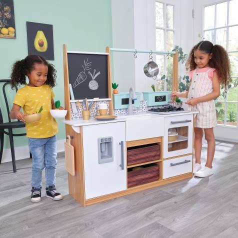Kids Play Kitchens | Wooden Toy Kitchen Set | KidKraft Europe