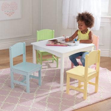 Ensemble table Nantucket + 4 chaises - Pastel